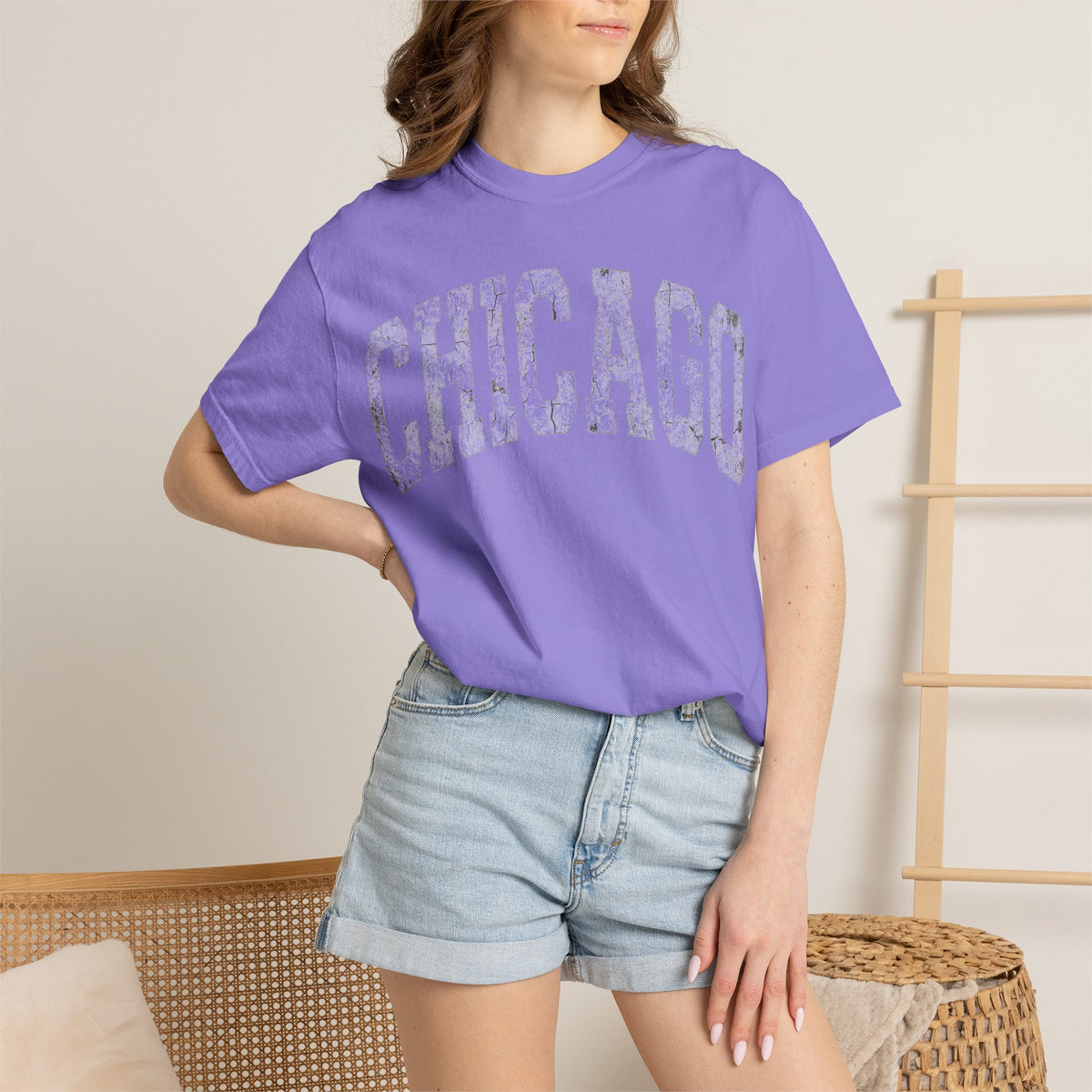Chicago Vintage Shirt, Distressed Varsity Chicago Tee, Illinois Home City Shirt, Chicago Gift