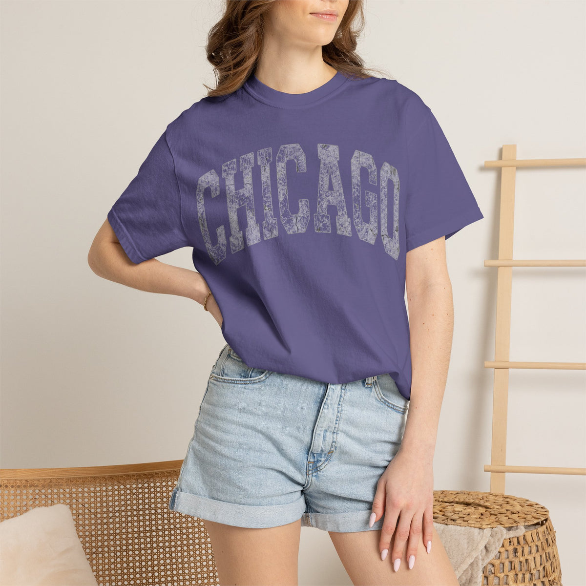 Chicago Vintage Shirt, Distressed Varsity Chicago Tee, Illinois Home City Shirt, Chicago Gift