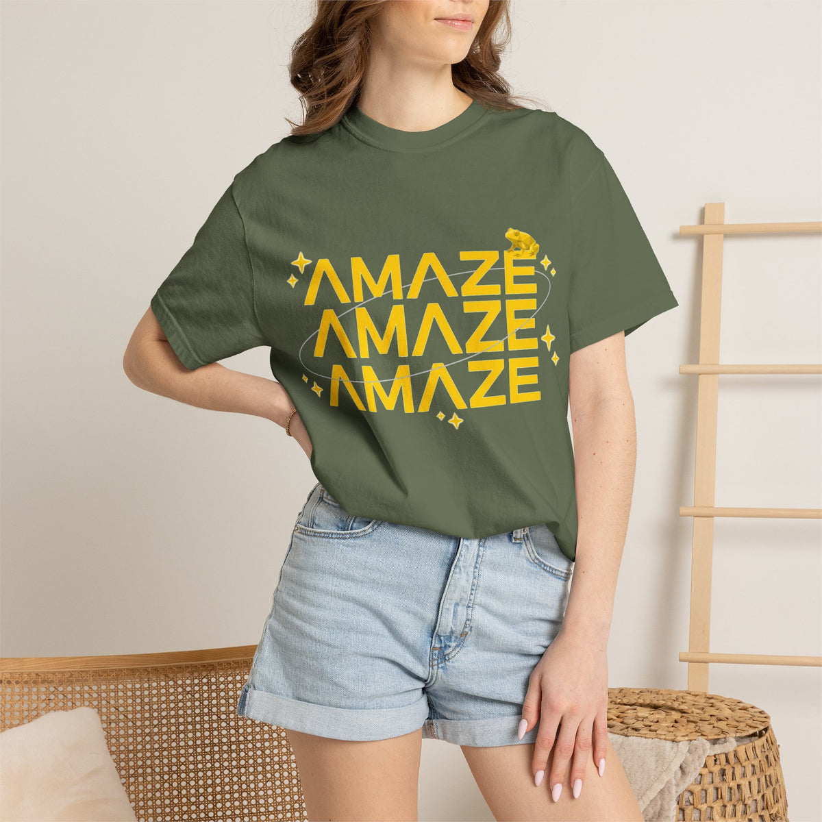 Amaze Amaze Amaze Shirt, Retro Stacked Type Tee, Tiny Frog Graphic Shirt, Funny Minimal Gift