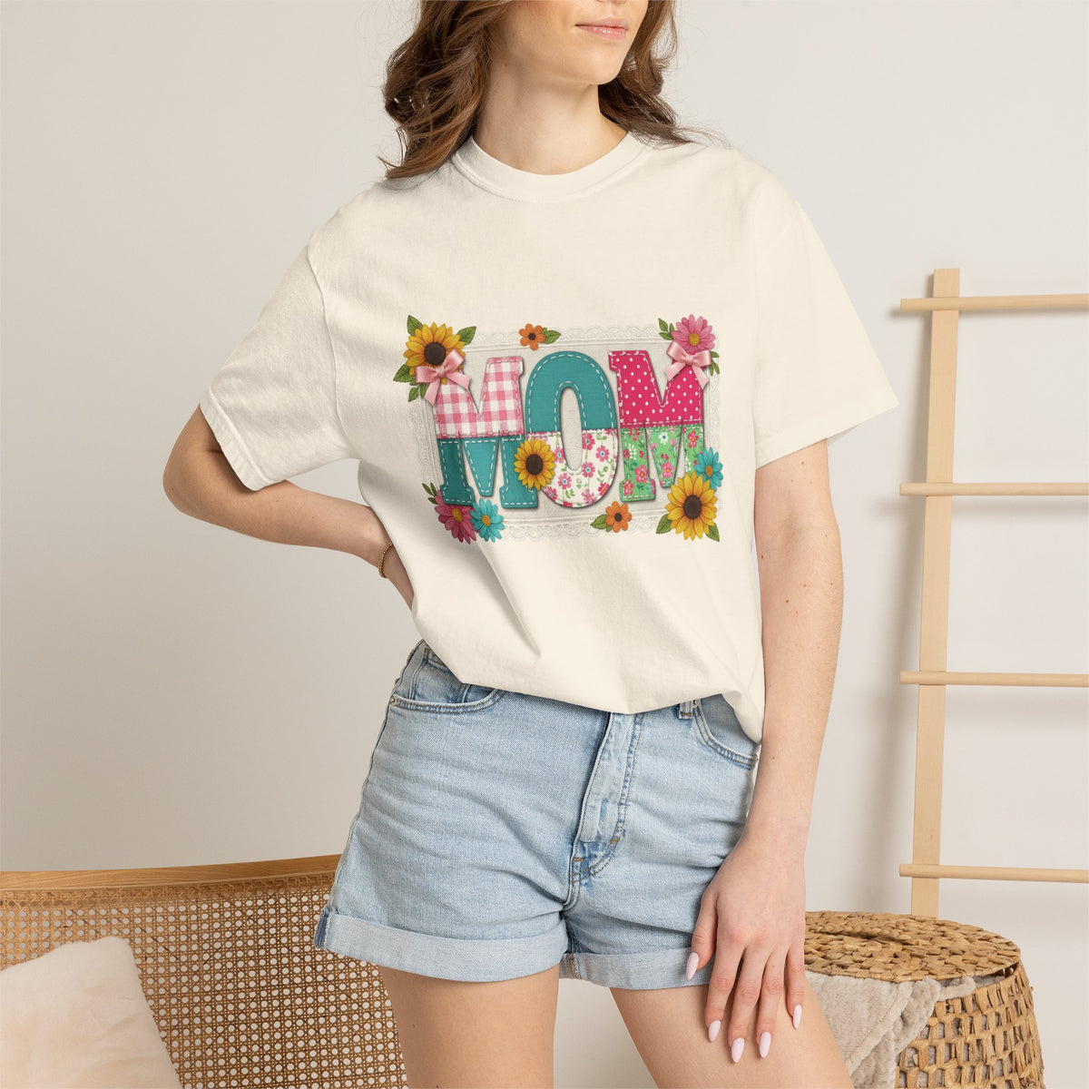 Mom Sunflower Applique Shirt, Faux Stitch Floral MOM Tee, Mothers Day Shirt, Mom Gift