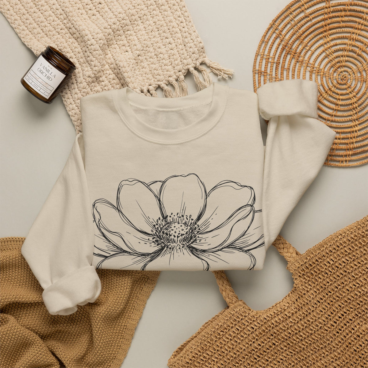 Minimalist Flower Line Art Sweatshirt, Single Bloom Botanical Sweatshirt, Simple Floral Gift for Her, Aesthetic Sketch Flower Sweatshirt, Na