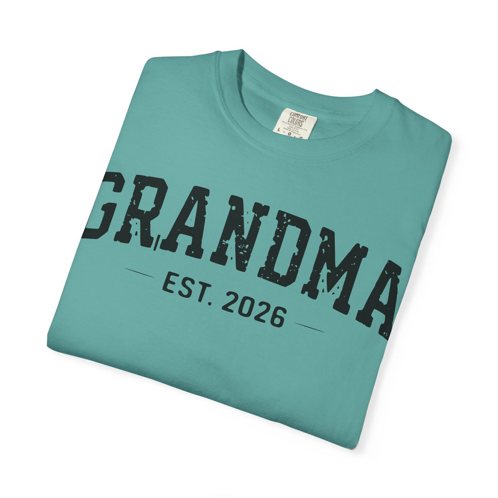 Grandma Est 2026 Shirt, Distressed Varsity New Grandma Tee, Pregnancy Announcement Shirt, Grandma Gift