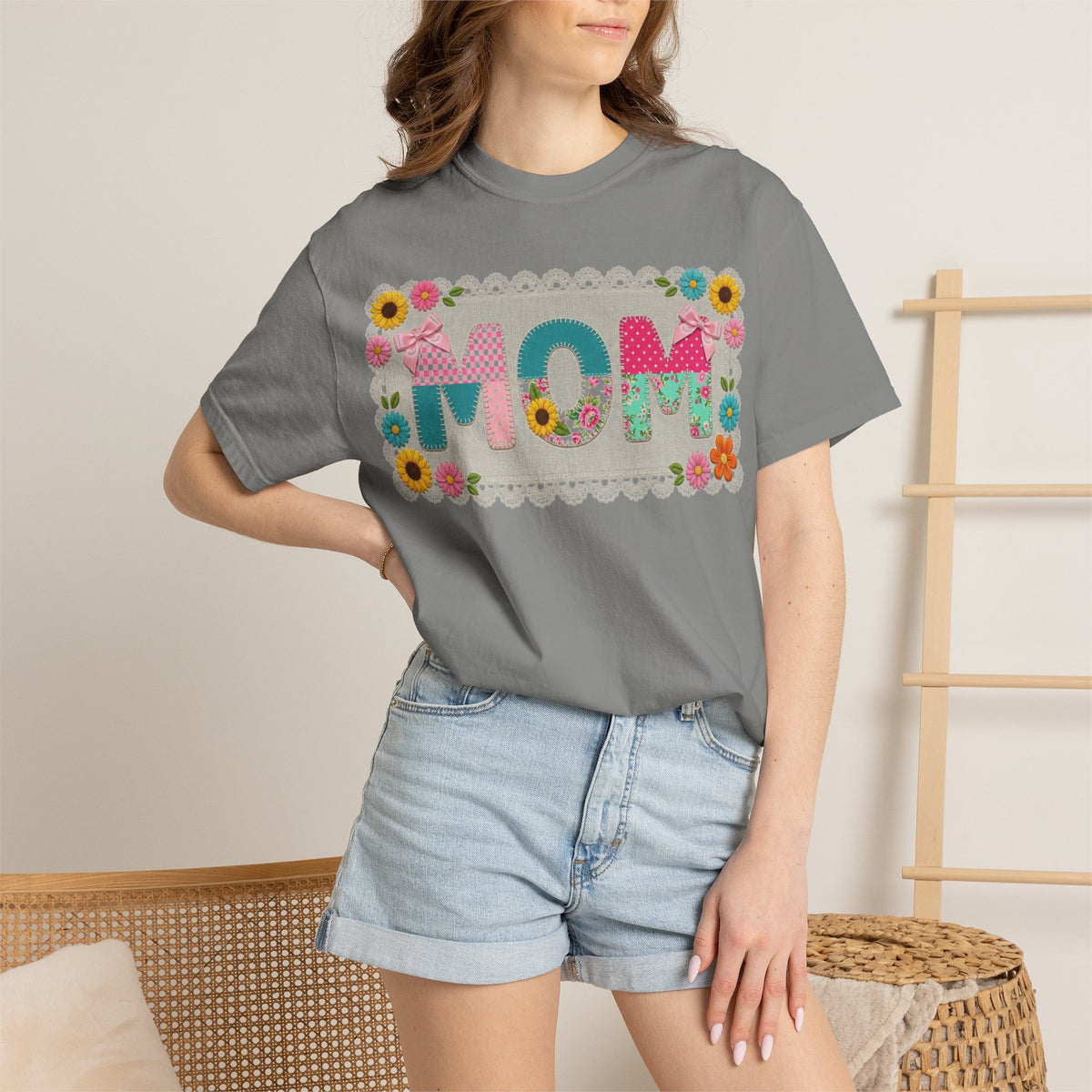 Mom Patchwork Applique Shirt, Faux Embroidery Floral MOM Tee, Mothers Day Shirt, Gift For Mom