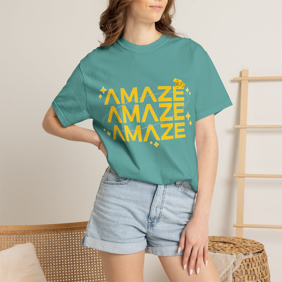 Amaze Amaze Amaze Shirt, Retro Stacked Type Tee, Tiny Frog Graphic Shirt, Funny Minimal Gift