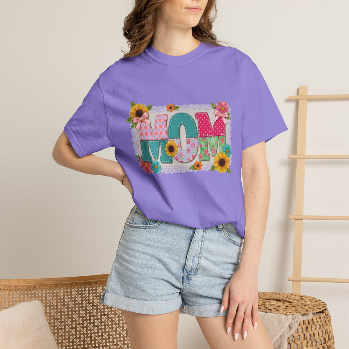 Mom Sunflower Applique Shirt, Faux Stitch Floral MOM Tee, Mothers Day Shirt, Mom Gift