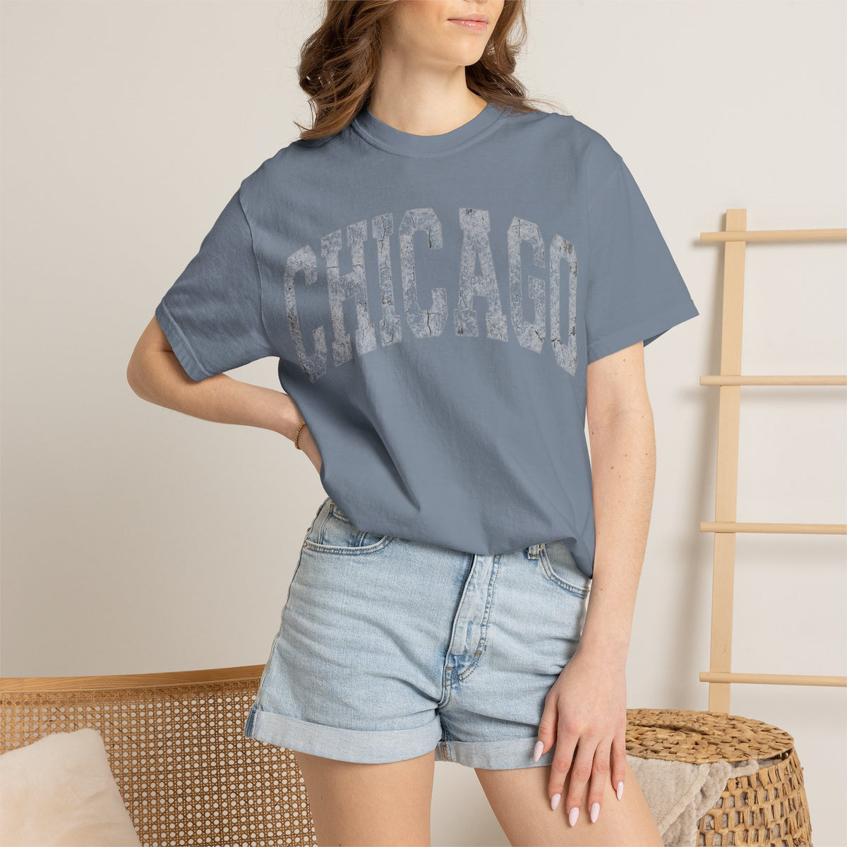 Chicago Vintage Shirt, Distressed Varsity Chicago Tee, Illinois Home City Shirt, Chicago Gift