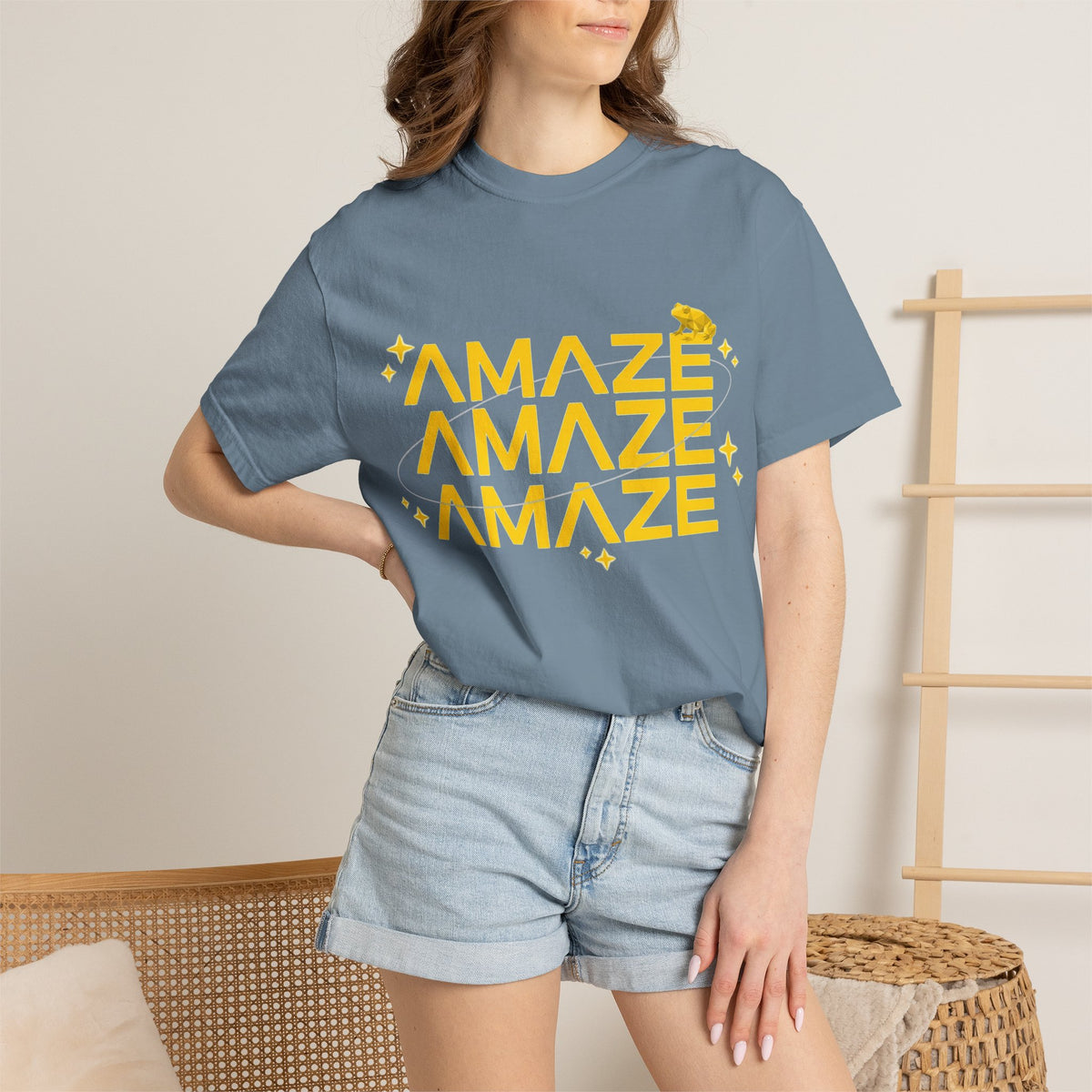 Amaze Amaze Amaze Shirt, Retro Stacked Type Tee, Tiny Frog Graphic Shirt, Funny Minimal Gift