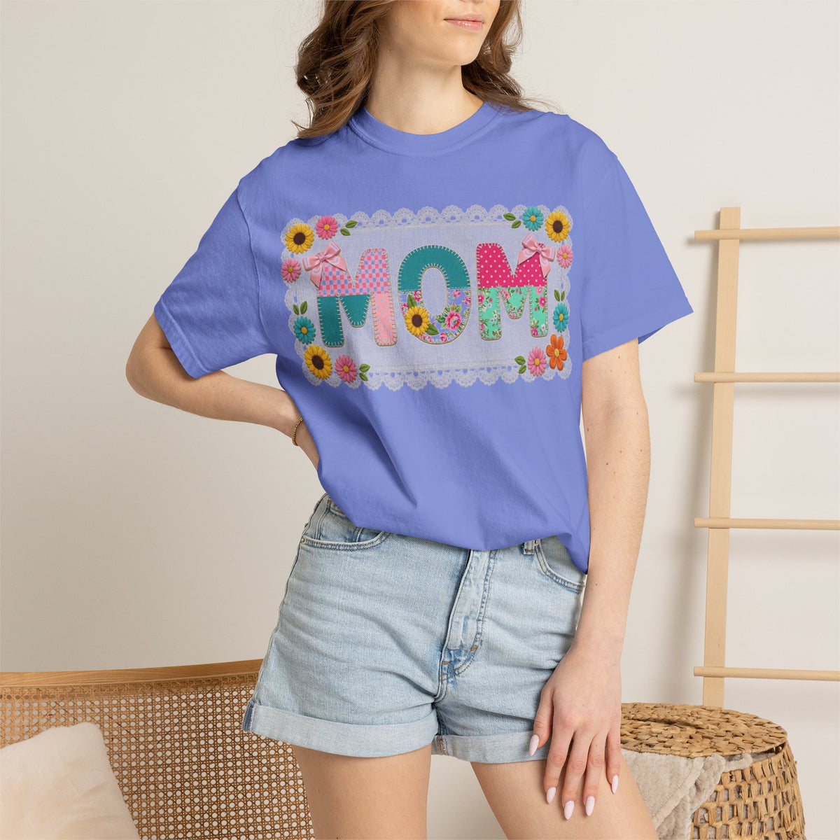 Mom Patchwork Applique Shirt, Faux Embroidery Floral MOM Tee, Mothers Day Shirt, Gift For Mom