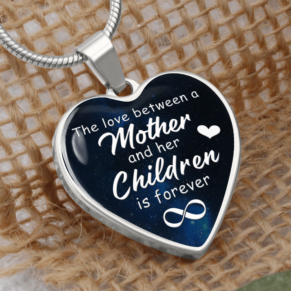 The Love Between Mother And Children Graphic Heart Necklace - Engraved Heart Pendant with Gift Box, Gift for Mom From Children